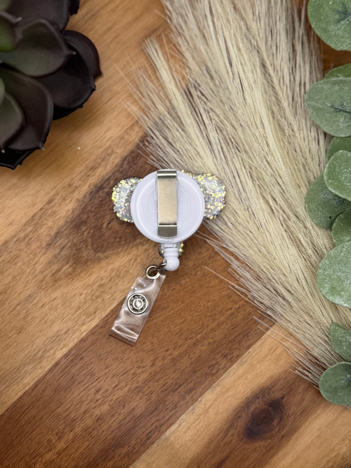 Uterus Badge Reel